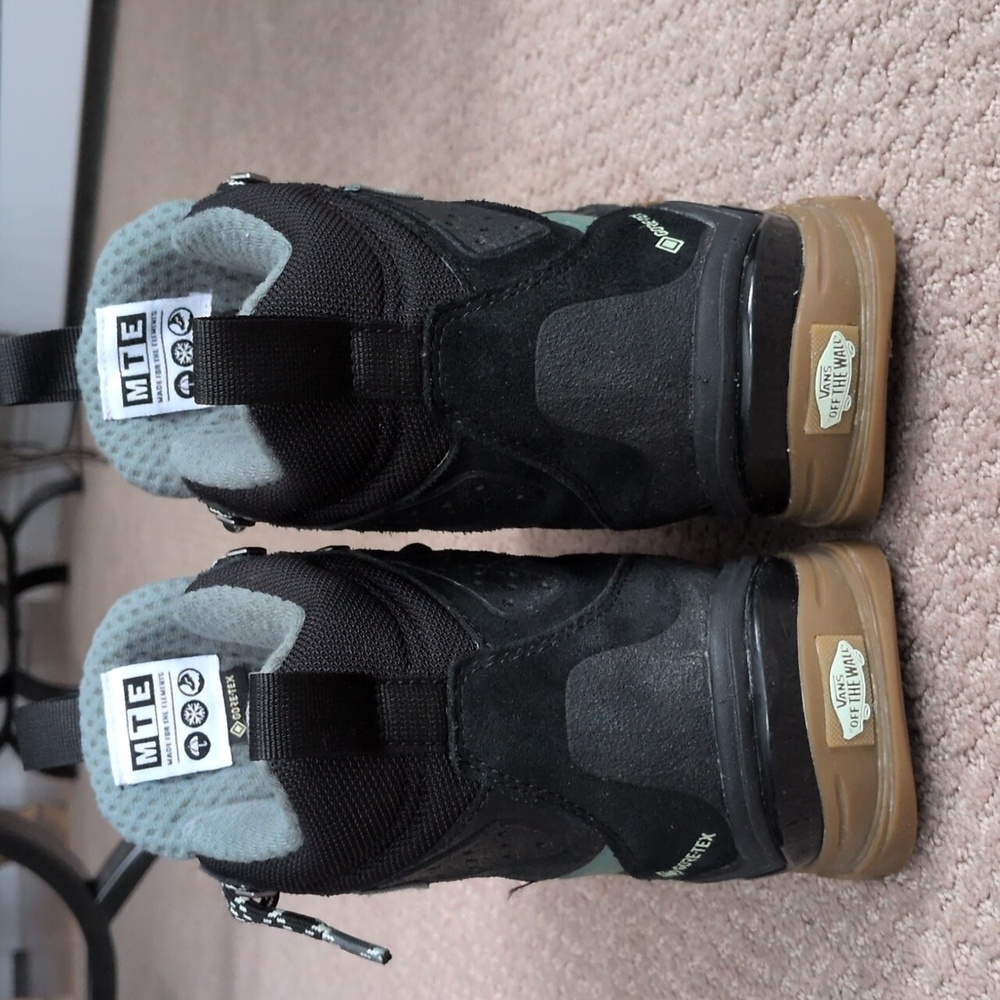 Vans UltraRange EXO Hi MTE-3 Gore-Tex winter boots Women 8.5 Men 7 - Picture 7 of 10